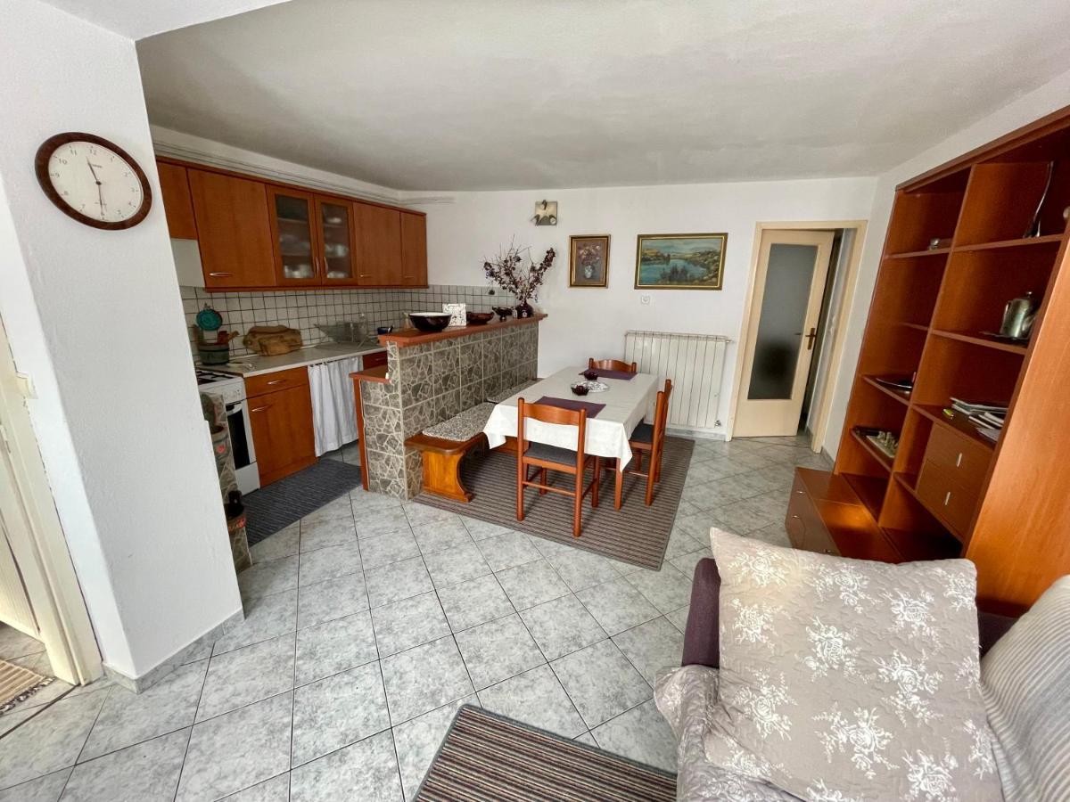 Apartma Pri Soci Appartement Bovec Buitenkant foto